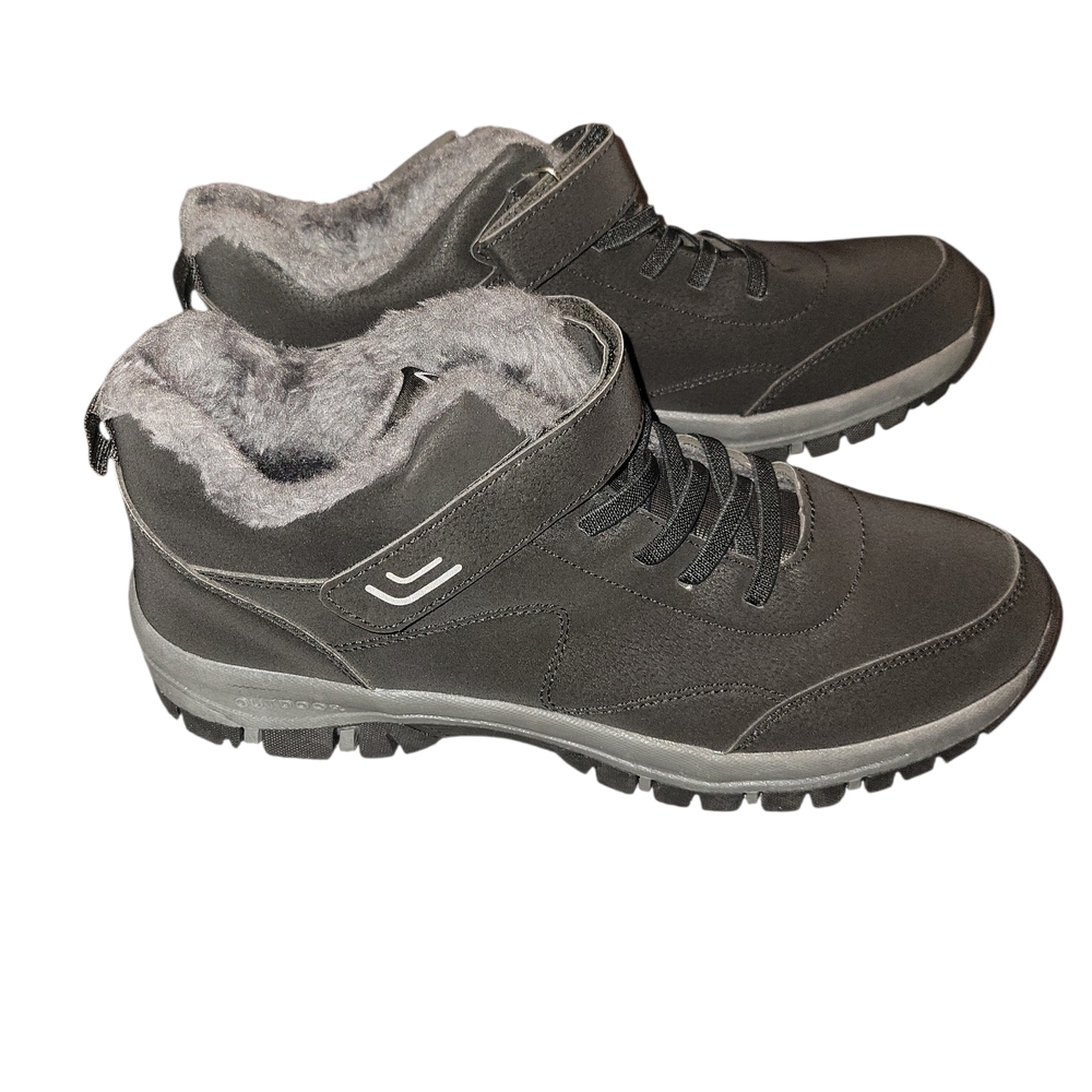 NWOB Mens Winter Ankle Hikers❄️